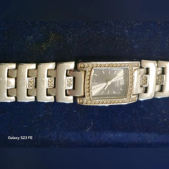 Vintage Citizen Eco-Drive Tank Blinged Out women - Picture 6 of 8